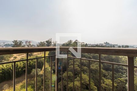 varanda de apartamento para alugar com 3 quartos, 87m² em Jardim Tupanci, Barueri