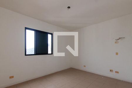 Suíte de apartamento para alugar com 3 quartos, 140m² em Vila Maia, Guarujá