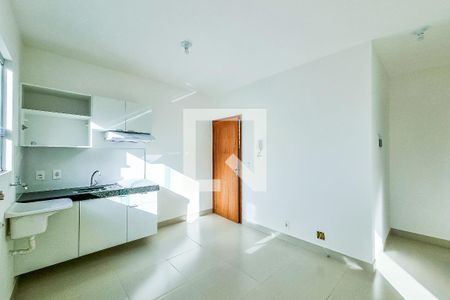 Sala/Cozinha de apartamento para alugar com 1 quarto, 29m² em Jardim dos Comerciarios (venda, Belo Horizonte