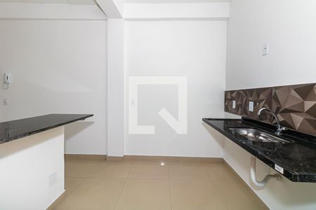 Sala e Cozinha de apartamento à venda com 1 quarto, 52m² em Vila Isolina Mazzei, São Paulo
