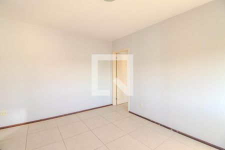 Sala de apartamento à venda com 2 quartos, 70m² em Jardim do Salso, Porto Alegre