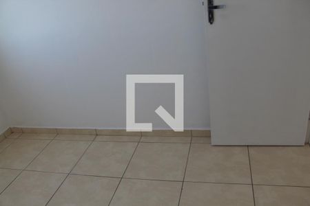 Quarto 1 de apartamento à venda com 2 quartos, 40m² em Vila Nhocune, São Paulo