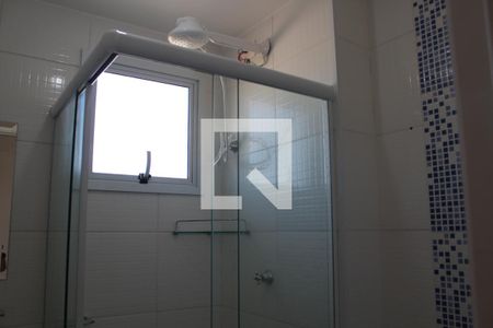 Banheiro de apartamento à venda com 2 quartos, 40m² em Vila Nhocune, São Paulo