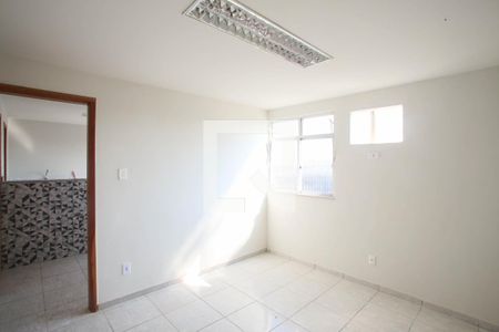Quarto de kitnet/studio para alugar com 1 quarto, 30m² em Jacarepaguá, Rio de Janeiro