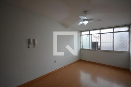 Sala de apartamento para alugar com 3 quartos, 86m² em Marechal Hermes, Rio de Janeiro