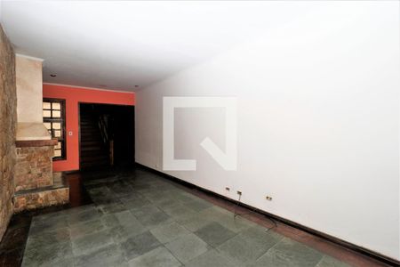 Sala 1 de casa à venda com 3 quartos, 250m² em Vila Babilônia, São Paulo