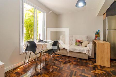 Sala de apartamento à venda com 1 quarto, 41m² em Menino Deus, Porto Alegre