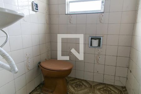 Banheiro de casa para alugar com 1 quarto, 30m² em Vila Gustavo, São Paulo