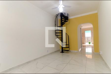 Sala de casa para alugar com 2 quartos, 80m² em Pau Miúdo, Salvador