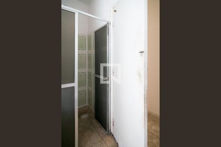 Casa para alugar com 100m², 2 quartos e 2 vagas Casa para alugar com 100m², 2 quartos e 2 vagasBanheiro Social