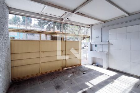 Casa para alugar com 100m², 2 quartos e 2 vagas Casa para alugar com 100m², 2 quartos e 2 vagasGaragem