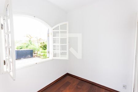 Quarto 2 de casa à venda com 3 quartos, 125m² em Jardim Rina, Santo André