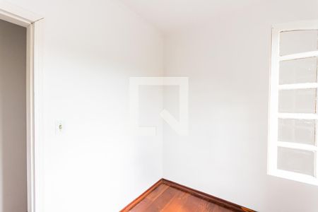 Quarto 2 de casa à venda com 3 quartos, 125m² em Jardim Rina, Santo André