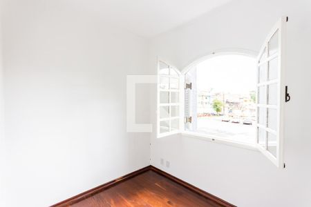 Quarto 2 de casa à venda com 3 quartos, 125m² em Jardim Rina, Santo André