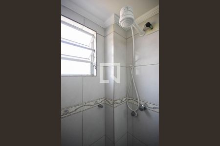 Apartamento à venda com 118m², 3 quartos e 2 vagas Apartamento à venda com 118m², 3 quartos e 2 vagasChuveiro do banheiro