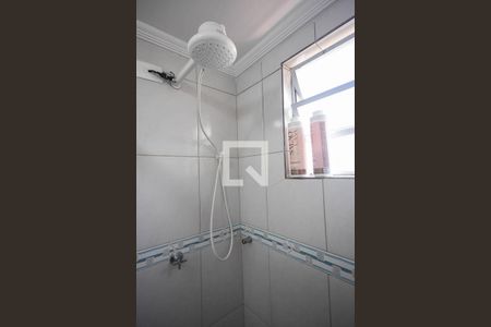 Apartamento à venda com 118m², 3 quartos e 2 vagas Apartamento à venda com 118m², 3 quartos e 2 vagasChuveiro do banheiro da suíte
