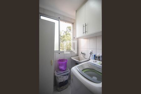 Apartamento à venda com 118m², 3 quartos e 2 vagas Apartamento à venda com 118m², 3 quartos e 2 vagasÁrea de serviço