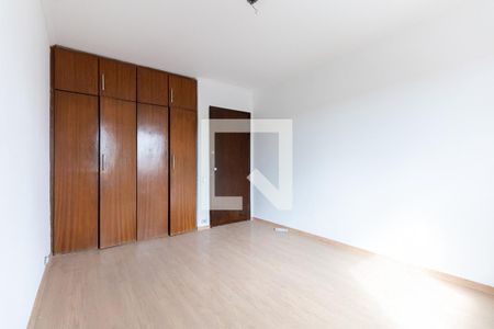 Quarto 1 de casa para alugar com 6 quartos, 378m² em Jardim Ipanema (zona Sul), São Paulo