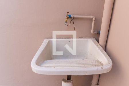 Casa de condomínio à venda com 154m², 3 quartos e 4 vagas Casa de condomínio à venda com 154m², 3 quartos e 4 vagasÁrea de Serviço