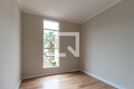 Quarto 2 de apartamento para alugar com 3 quartos, 48m² em Fazendinha, Curitiba