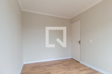 Quarto 2 de apartamento para alugar com 3 quartos, 48m² em Fazendinha, Curitiba