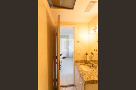 Lavabo da Sala de apartamento para alugar com 4 quartos, 265m² em Carmo, Belo Horizonte