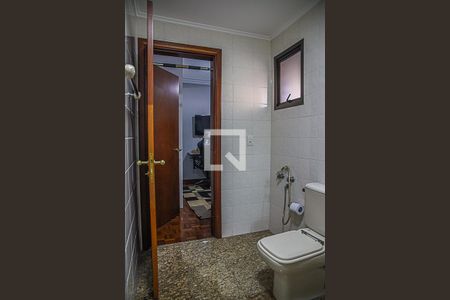 Apartamento para alugar com 207m², 3 quartos e 2 vagas Apartamento para alugar com 207m², 3 quartos e 2 vagasBanheiro da Suíte 2
