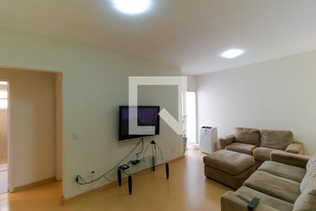 Salas de apartamento à venda com 1 quarto, 57m² em Vila Itapura, Campinas