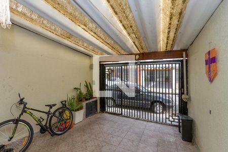 Casa para alugar com 100m², 2 quartos e 1 vaga Casa para alugar com 100m², 2 quartos e 1 vagaGaragem