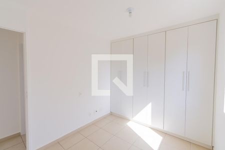 Quarto 1 de apartamento para alugar com 3 quartos, 62m² em Jardim Ipaussurama, Campinas