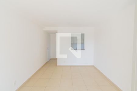 Sala de apartamento para alugar com 3 quartos, 62m² em Jardim Ipaussurama, Campinas