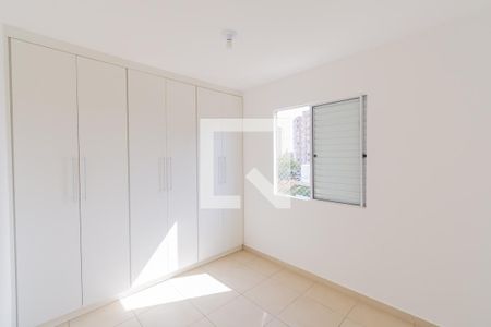 Quarto 1 de apartamento para alugar com 3 quartos, 62m² em Jardim Ipaussurama, Campinas