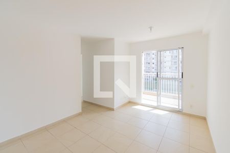 Sala de apartamento para alugar com 3 quartos, 62m² em Jardim Ipaussurama, Campinas