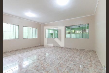 Sala de casa à venda com 5 quartos, 200m² em Jardim Ipanema (zona Sul), São Paulo