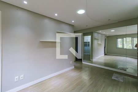 Sala de apartamento para alugar com 2 quartos, 42m² em Jardim Catanduva, São Paulo