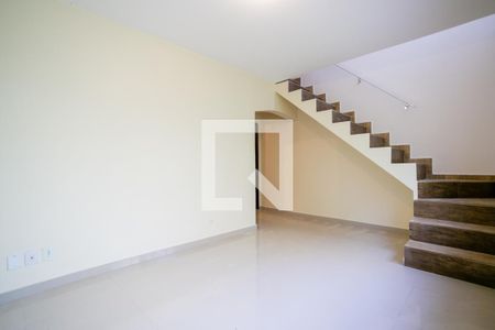 Sala de casa para alugar com 2 quartos, 80m² em Casa Verde Alta, São Paulo