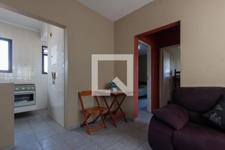 Sala de apartamento para alugar com 2 quartos, 130m² em Jardim Las Palmas, Guarujá