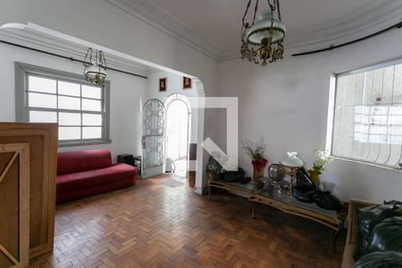 Sala de casa para alugar com 4 quartos, 232m² em Lourdes, Belo Horizonte