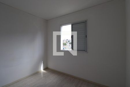 Quarto 2 de apartamento para alugar com 2 quartos, 47m² em Parque Industrial Cumbica, Guarulhos