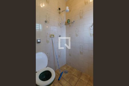 Casa à venda com 600m², 3 quartos e 2 vagas Casa à venda com 600m², 3 quartos e 2 vagasBanheiro da Suíte