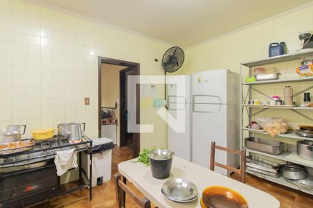 Cozinha de casa à venda com 4 quartos, 400m² em Cristal, Porto Alegre