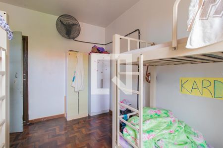 Quarto 1 de casa à venda com 4 quartos, 400m² em Cristal, Porto Alegre