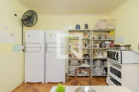 Cozinha de casa à venda com 4 quartos, 400m² em Cristal, Porto Alegre