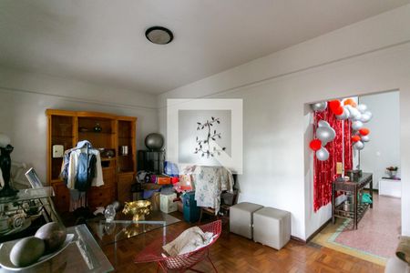 Sala de casa à venda com 8 quartos, 360m² em Serra, Belo Horizonte