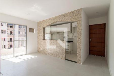 Sala de apartamento à venda com 2 quartos, 56m² em Pechincha, Rio de Janeiro