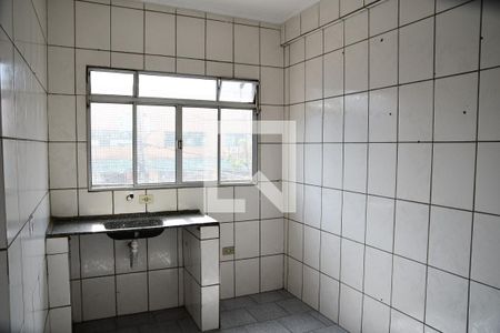 Cozinha de apartamento para alugar com 1 quarto, 35m² em Jardim Santa Tereza, Embu das Artes