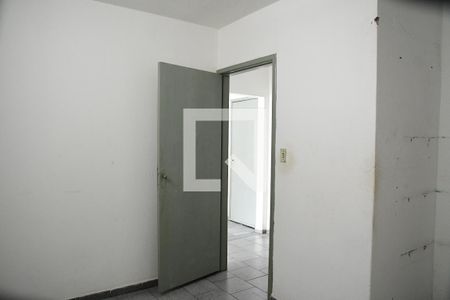 Quarto 1  de apartamento para alugar com 2 quartos, 60m² em Jardim Santa Tereza, Embu das Artes