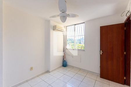 Quarto 2 de apartamento para alugar com 2 quartos, 51m² em Fonseca, Niterói