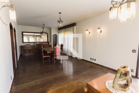 Sala de casa para alugar com 3 quartos, 404m² em Vila Romana, São Paulo