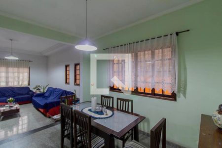 Sala de Estar de casa à venda com 3 quartos, 230m² em Vila Paranagua, São Paulo